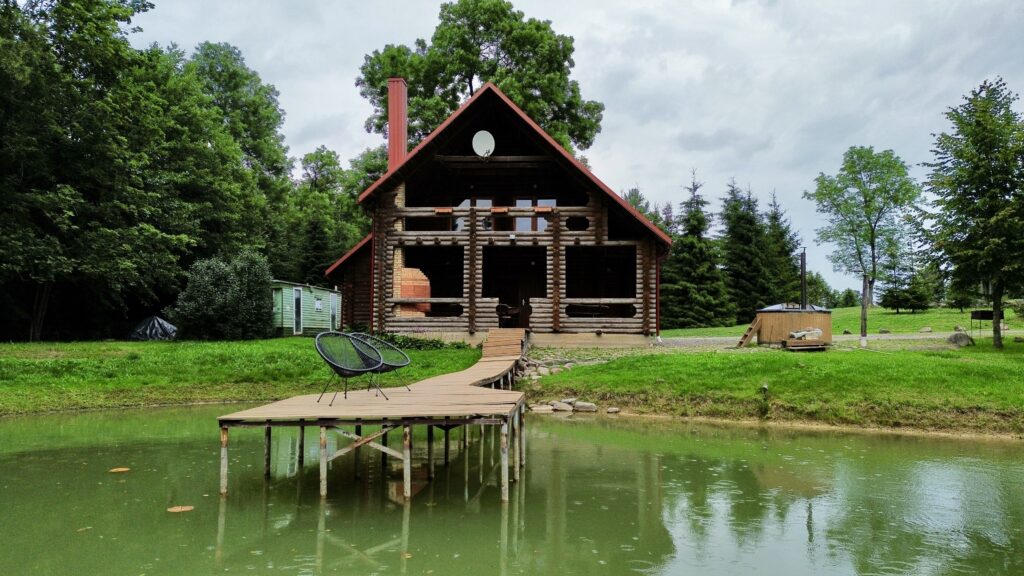 Service-1-min (1) dcim101mediadji 0152.jpg